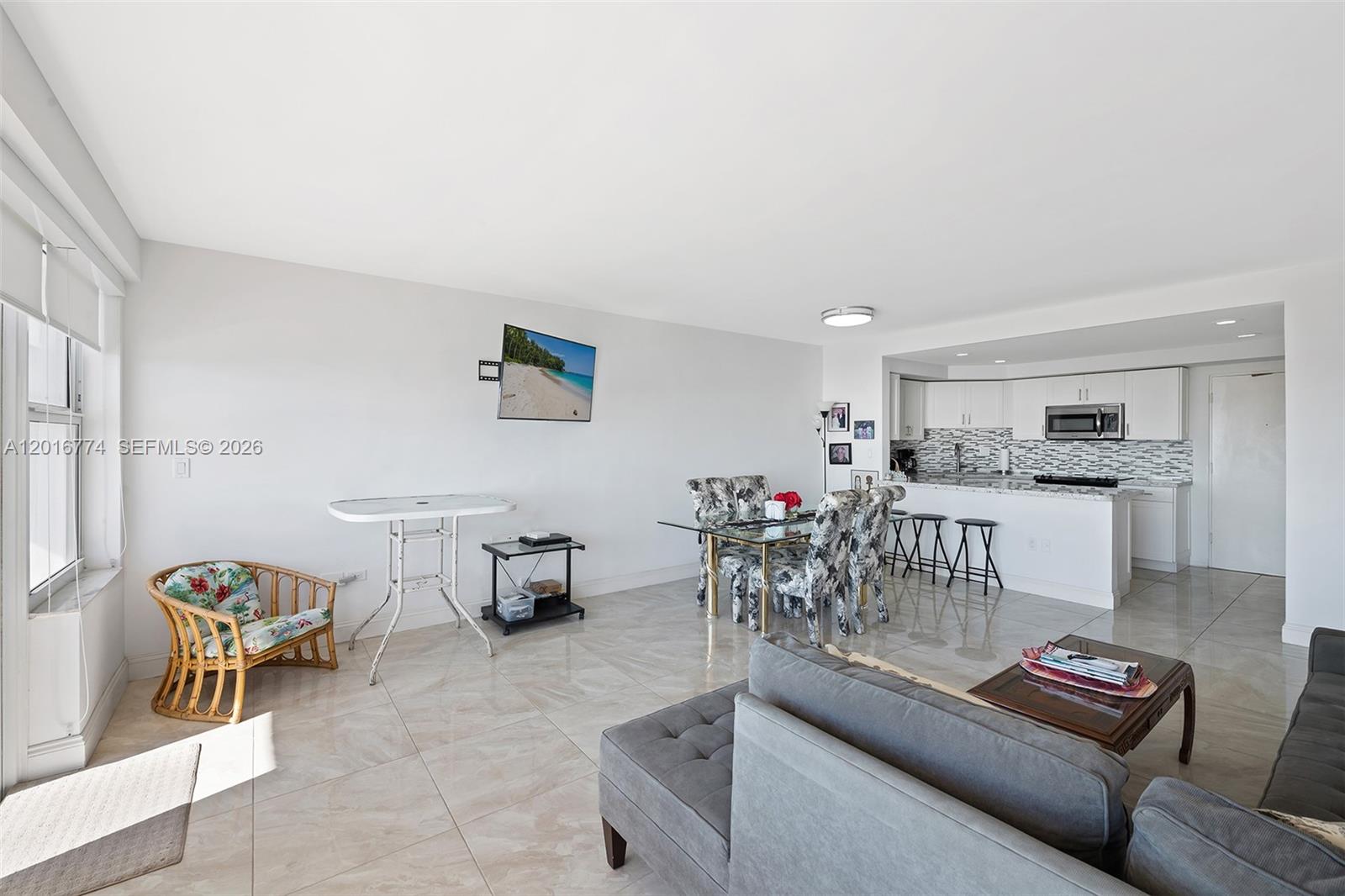 Property photo # 9