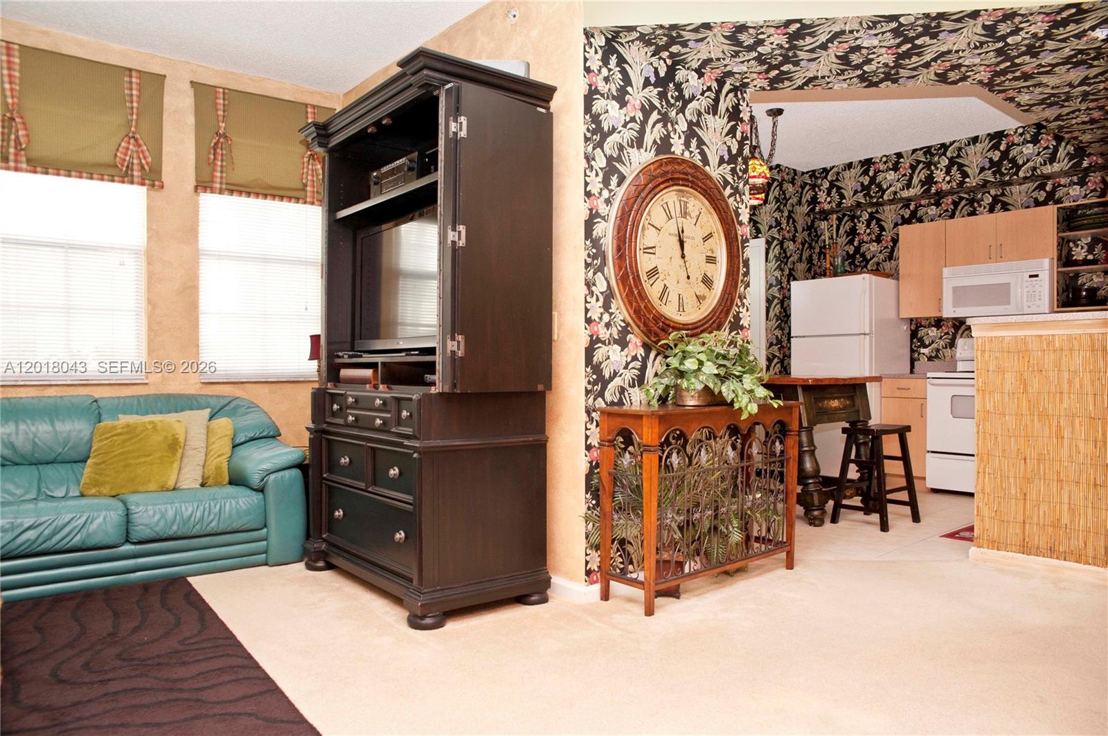Property photo # 4