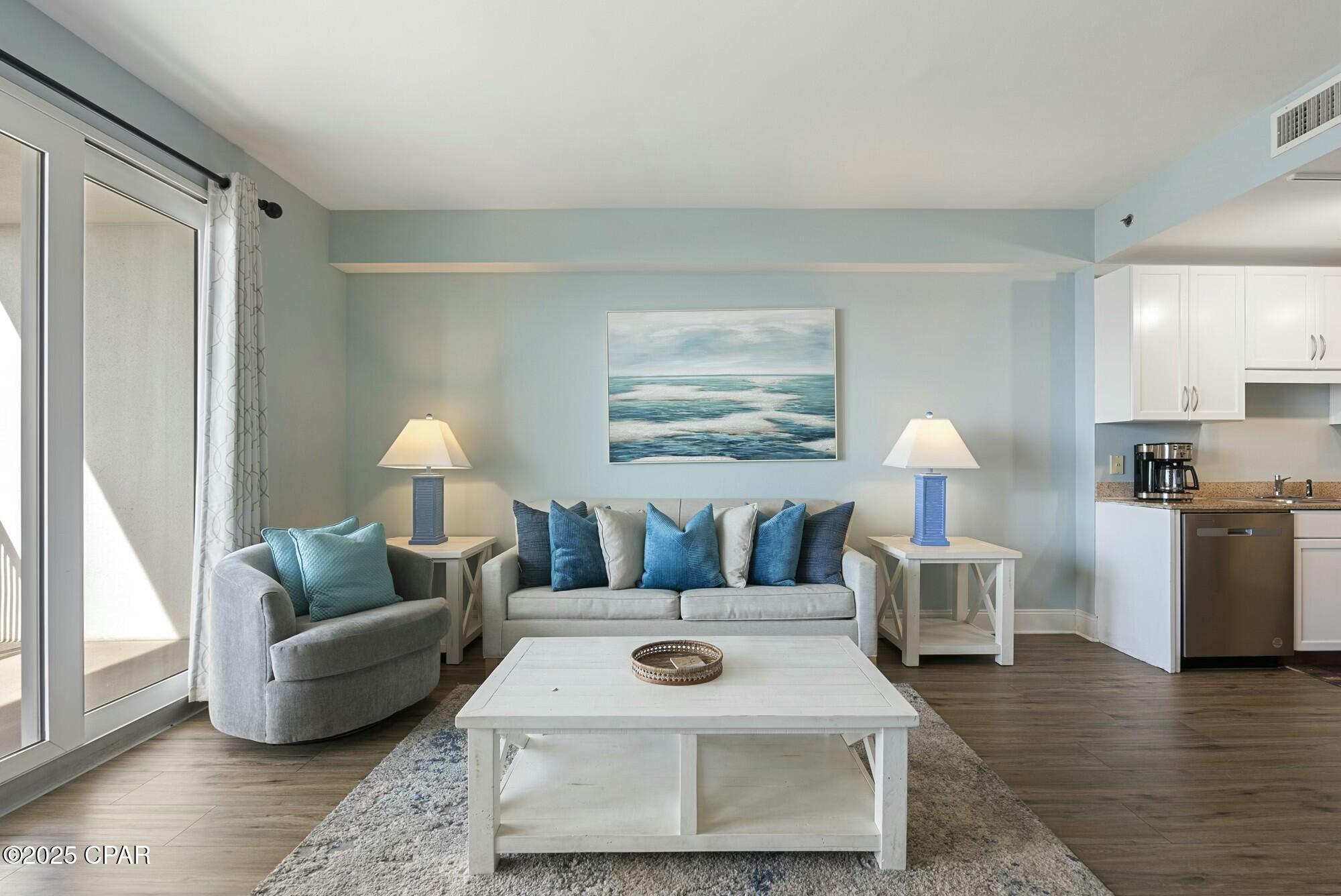 Image 9 For 9860 Thomas Drive 913