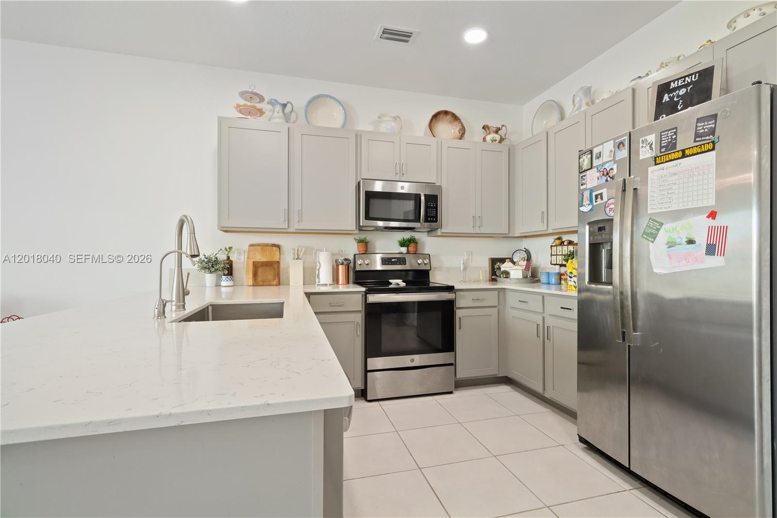 Property photo # 3