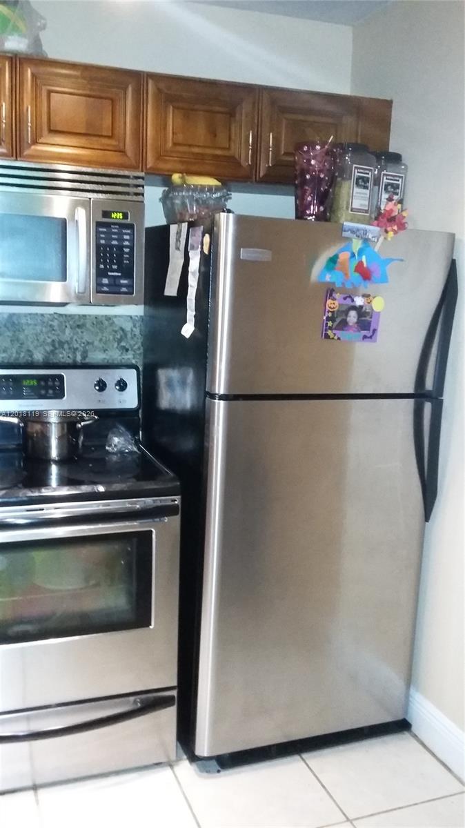 Property photo # 9