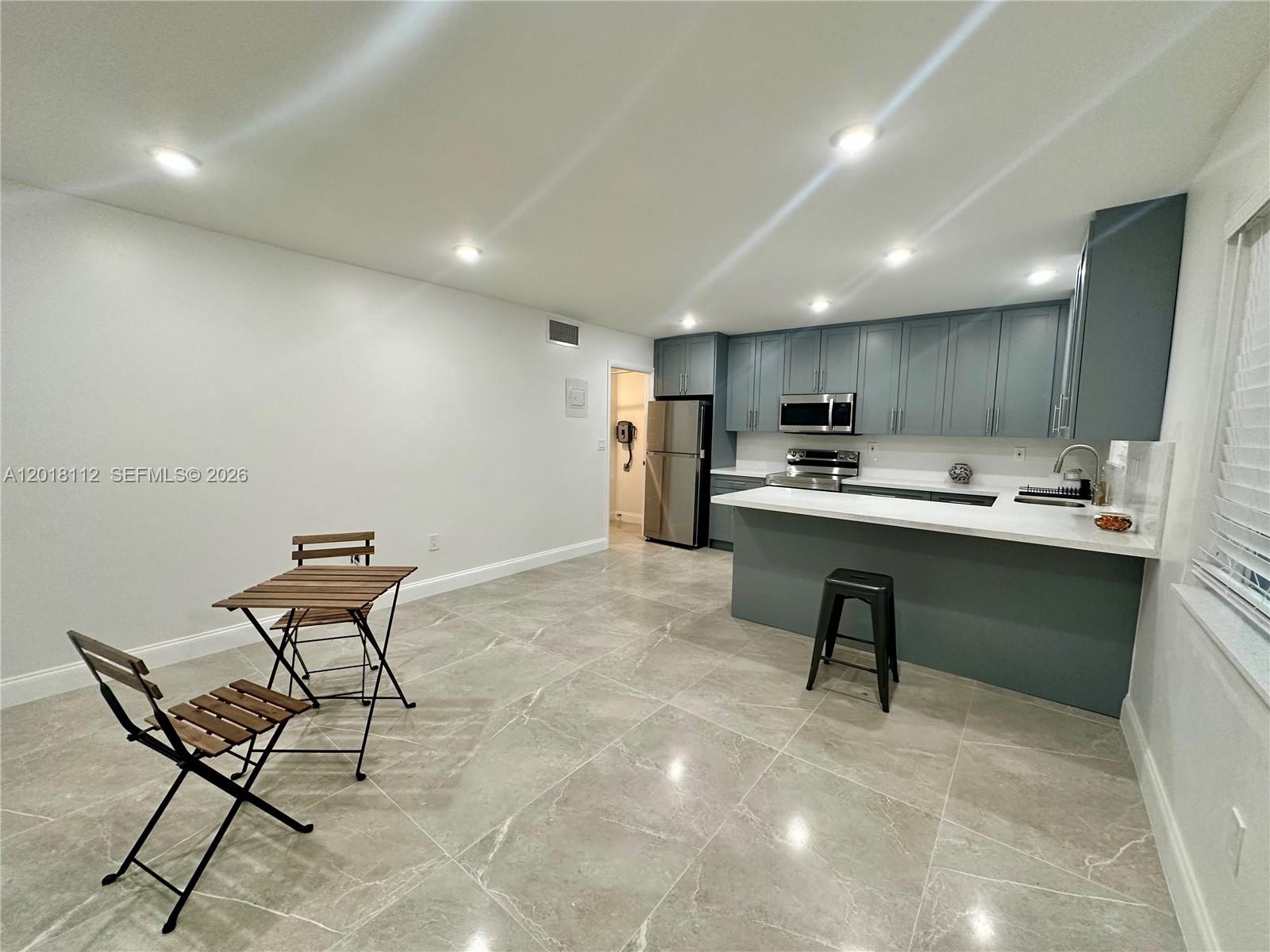 Property photo # 8