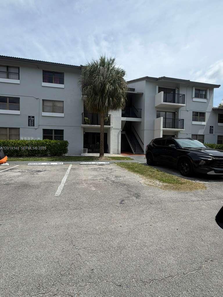 Property photo # 0