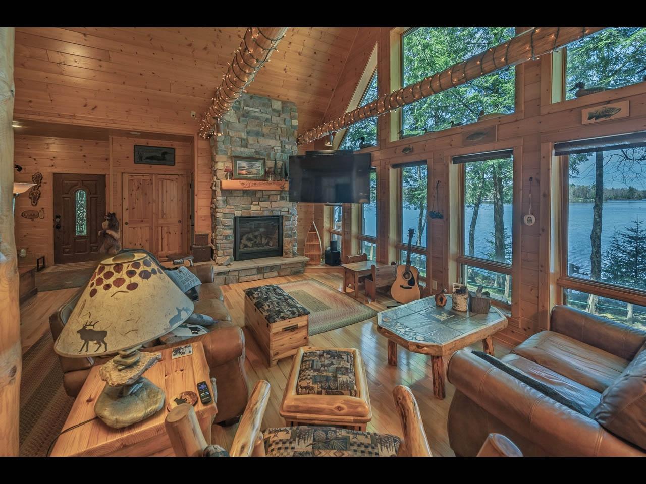 Amber Lake Property 13734 Chrissie Ln Photo 10