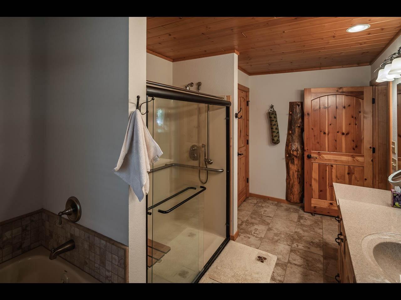 Amber Lake Property 13734 Chrissie Ln Photo 18