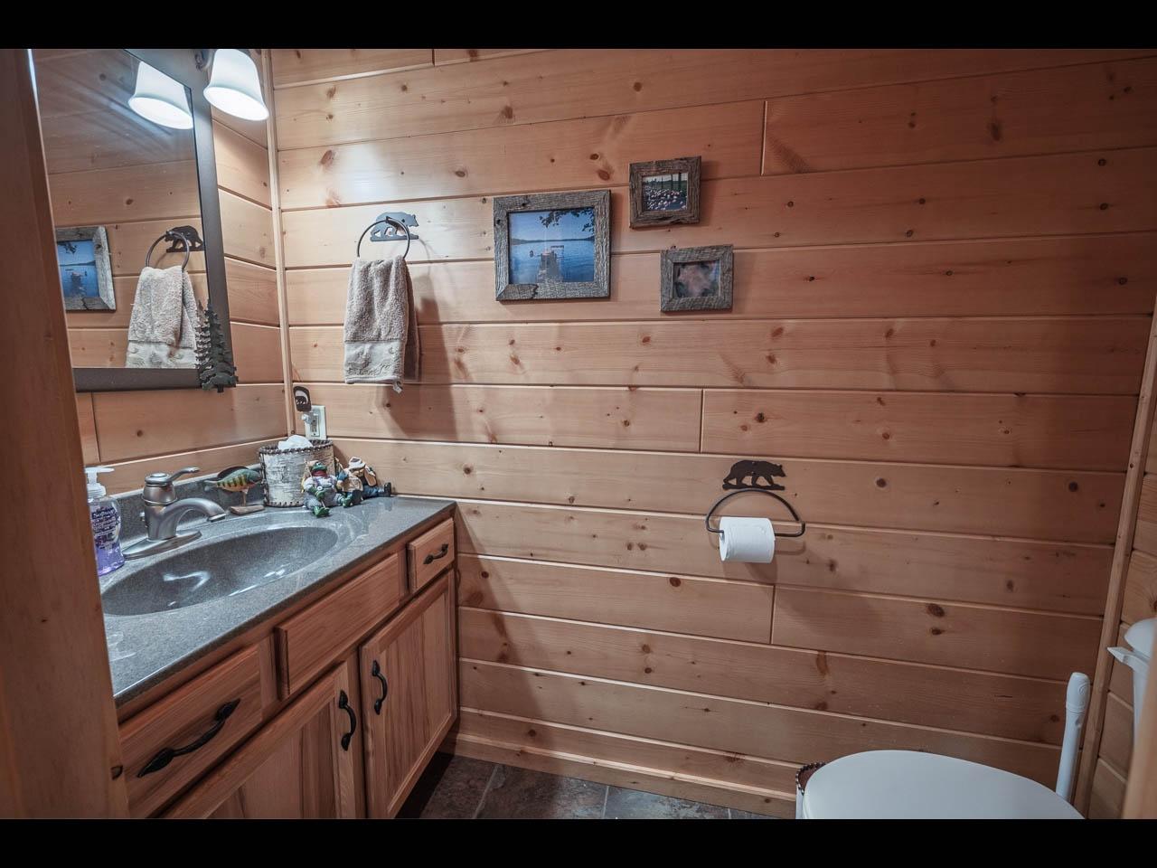 Amber Lake Property 13734 Chrissie Ln Photo 23