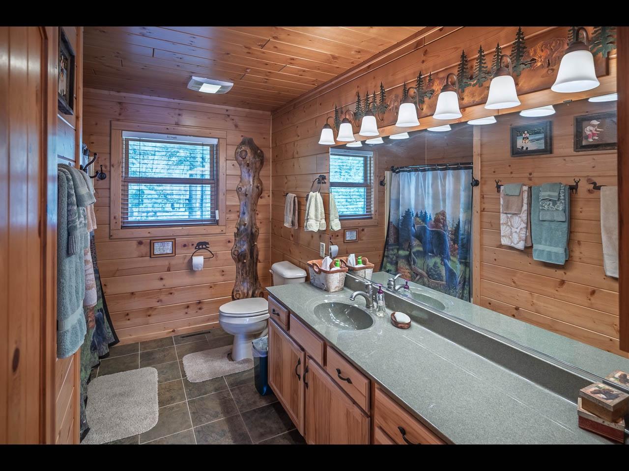Amber Lake Property 13734 Chrissie Ln Photo 29