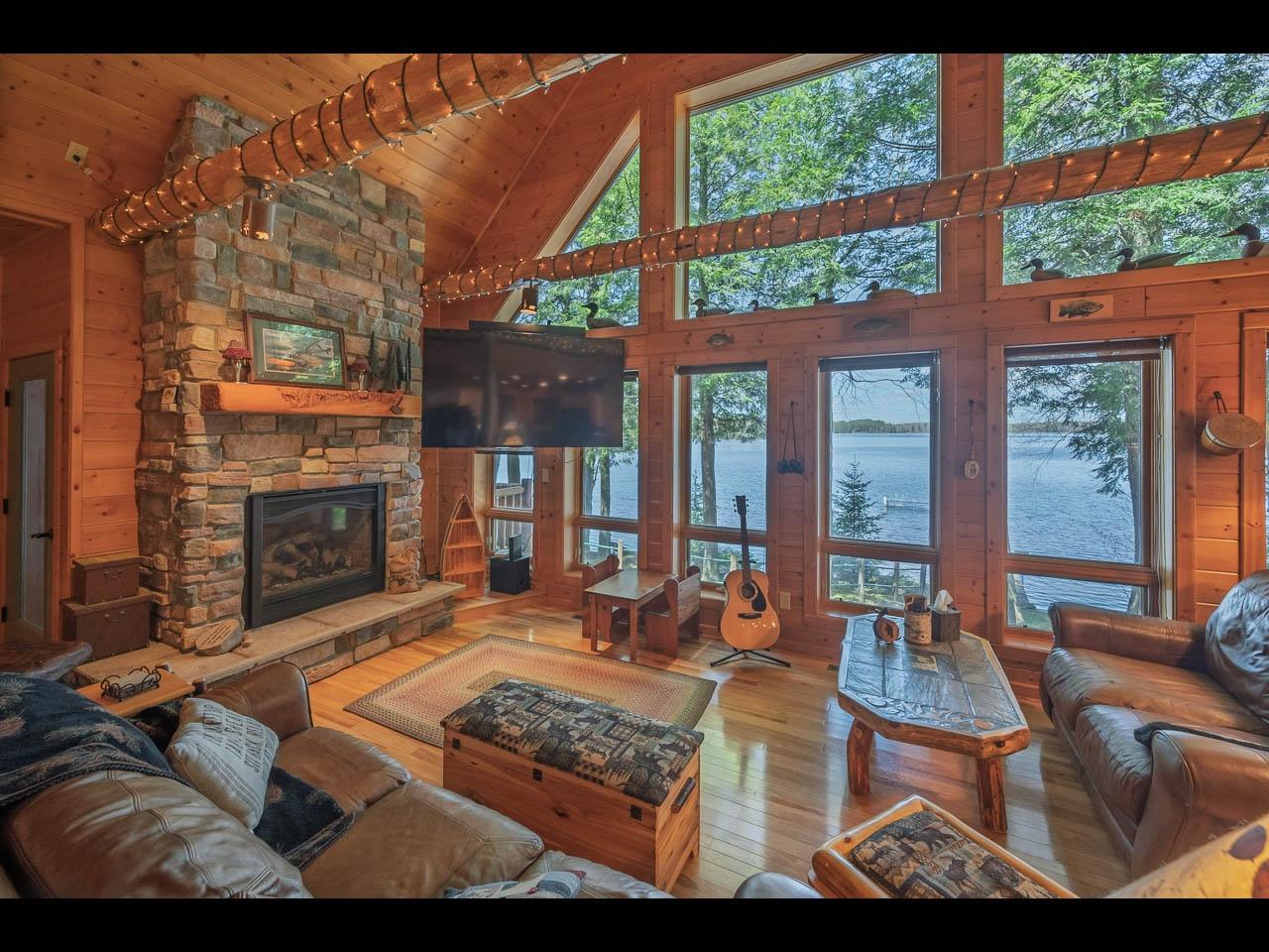 Amber Lake Property 13734 Chrissie Ln Photo 7