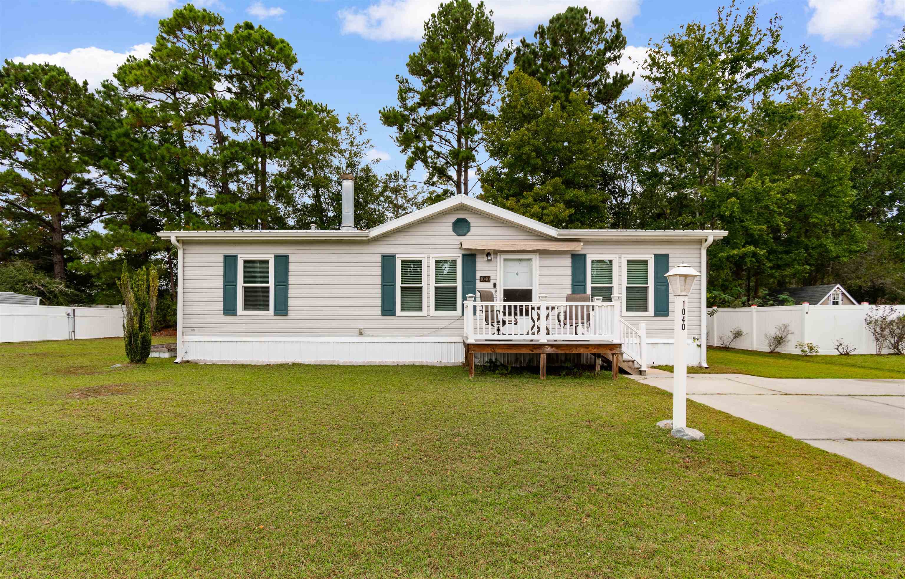 1040 Palm Dr. Conway, SC 29526