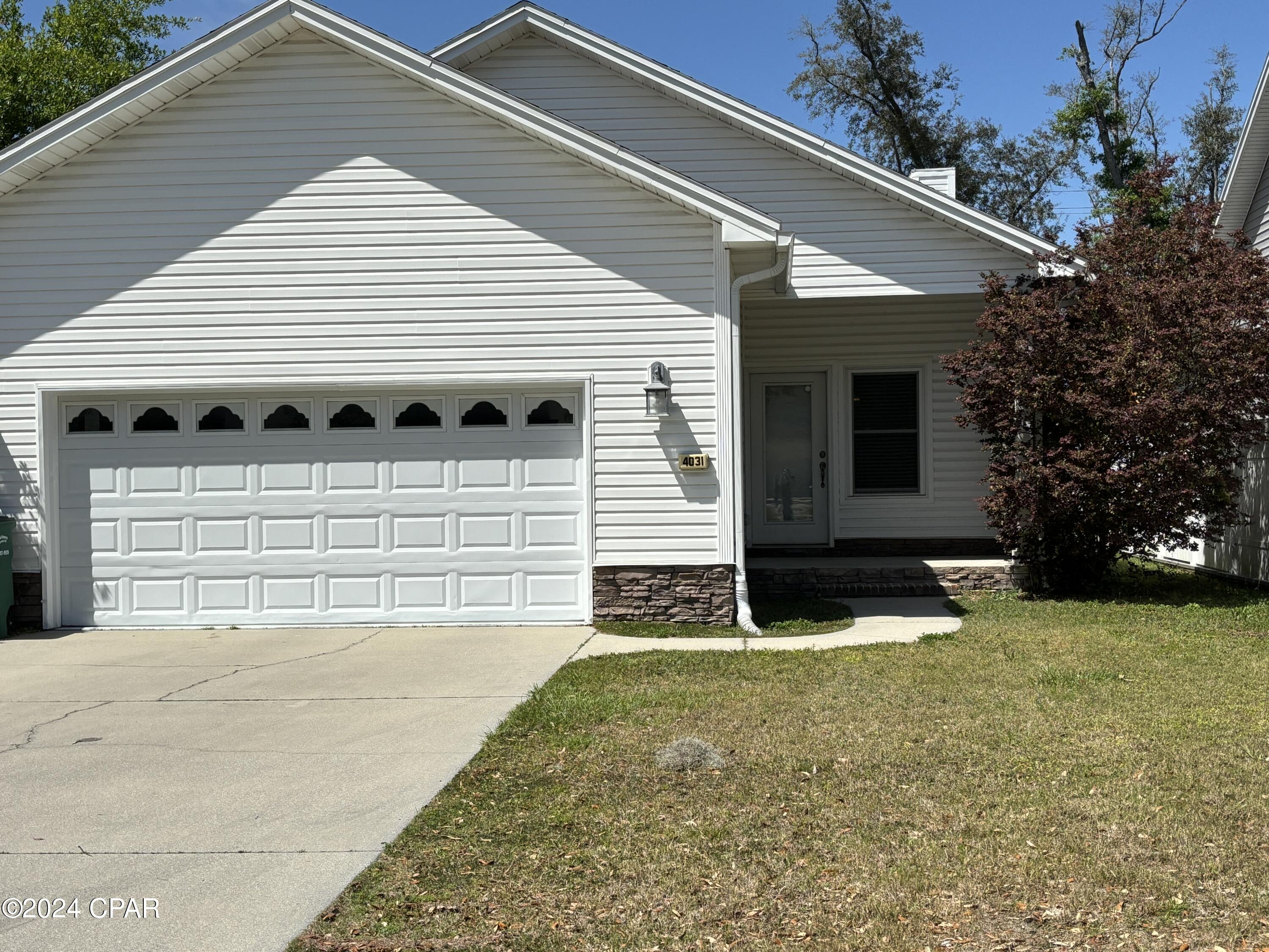Image 1 For 4031 Oak Forest Drive