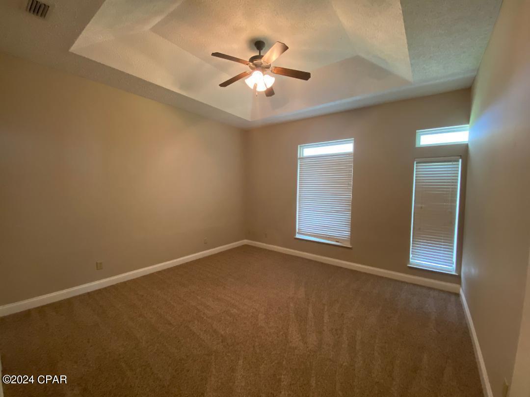 Image 10 For 4031 Oak Forest Drive