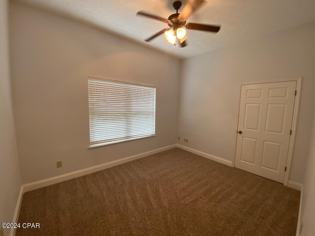 Image 12 For 4031 Oak Forest Drive