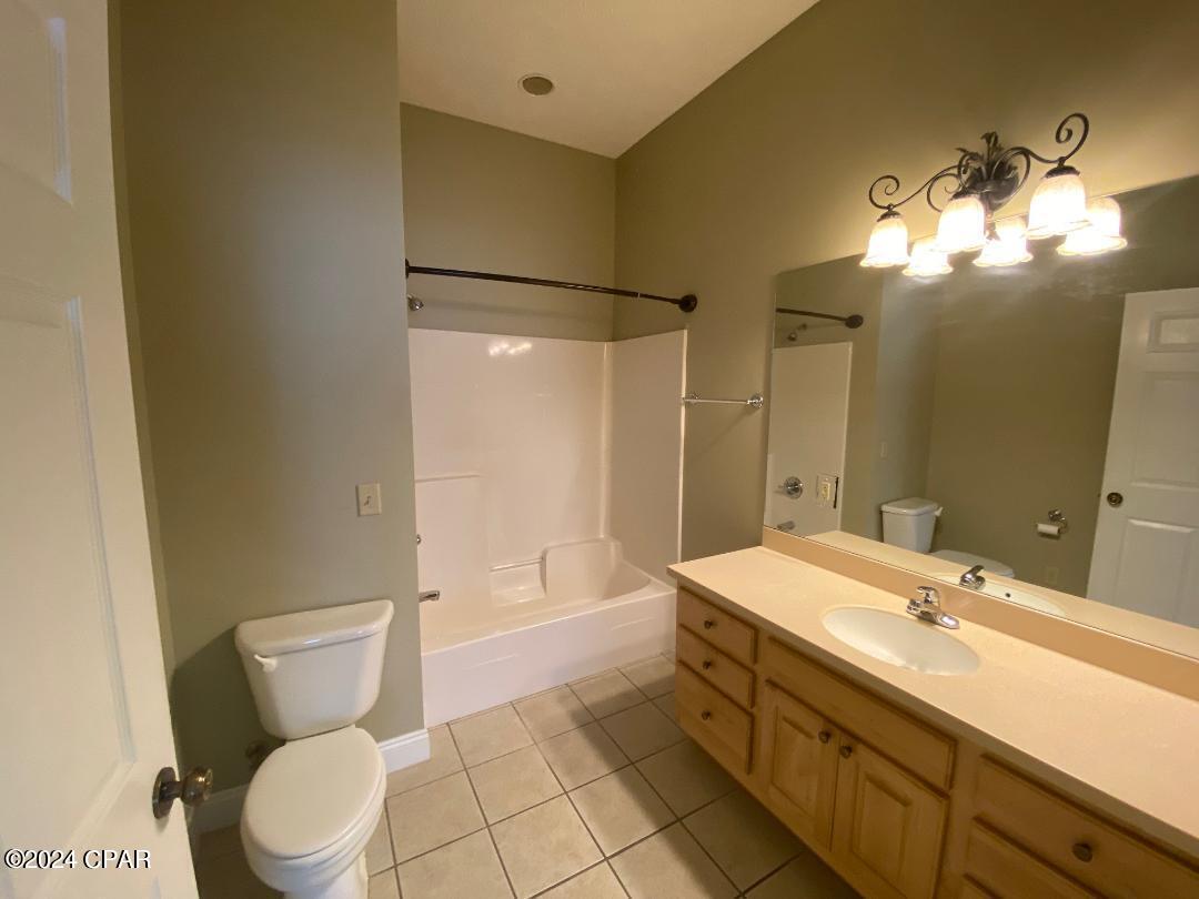 Image 14 For 4031 Oak Forest Drive