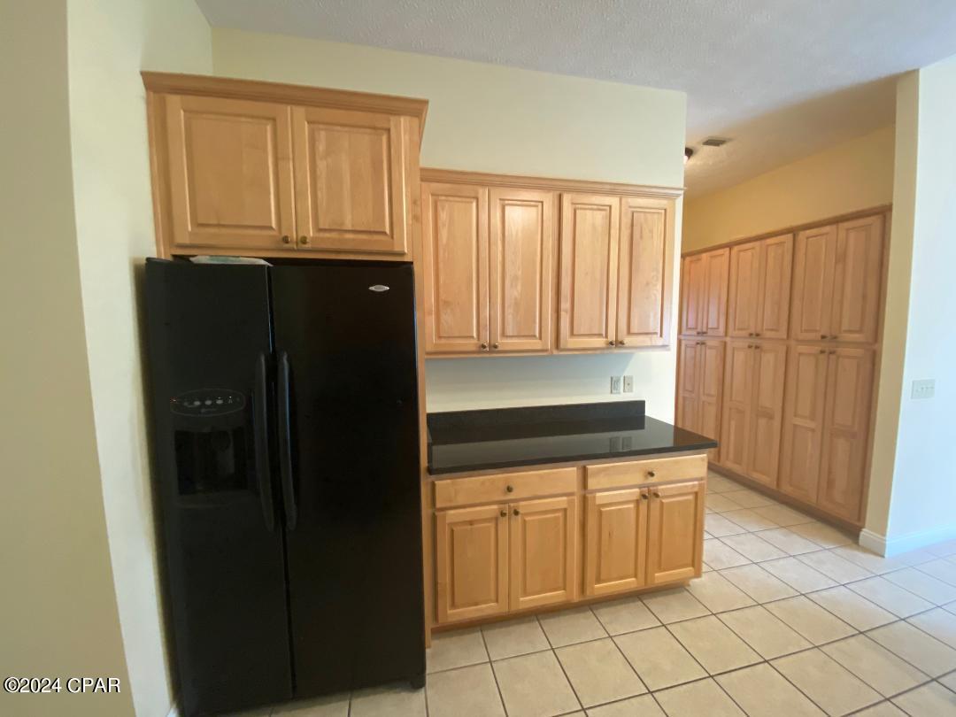 Image 3 For 4031 Oak Forest Drive