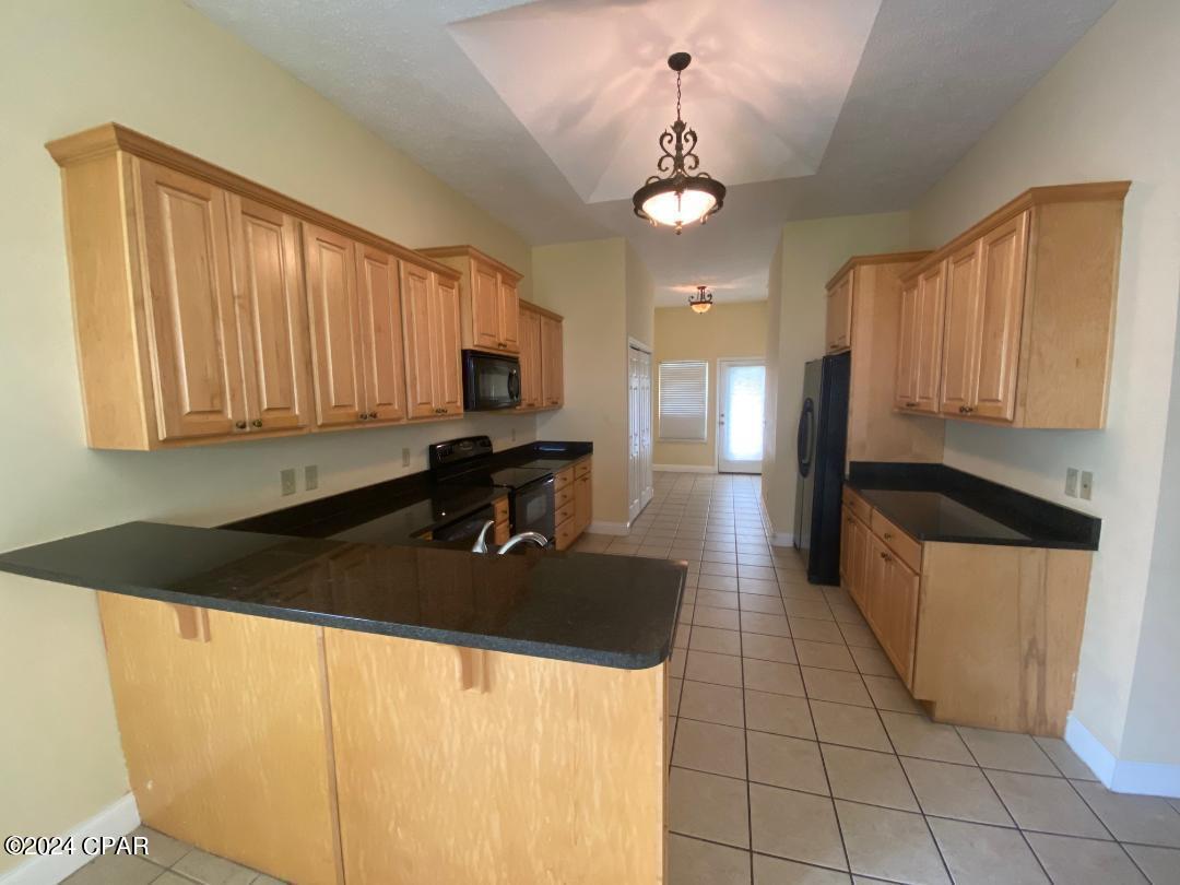 Image 4 For 4031 Oak Forest Drive