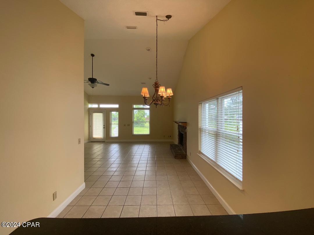 Image 8 For 4031 Oak Forest Drive