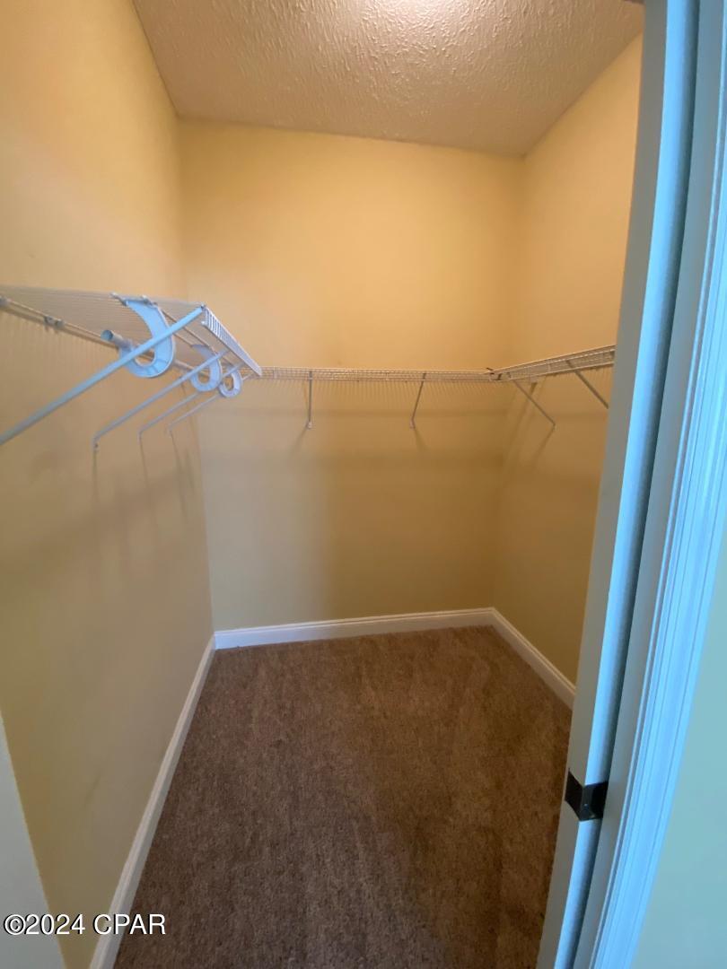 Image 9 For 4031 Oak Forest Drive