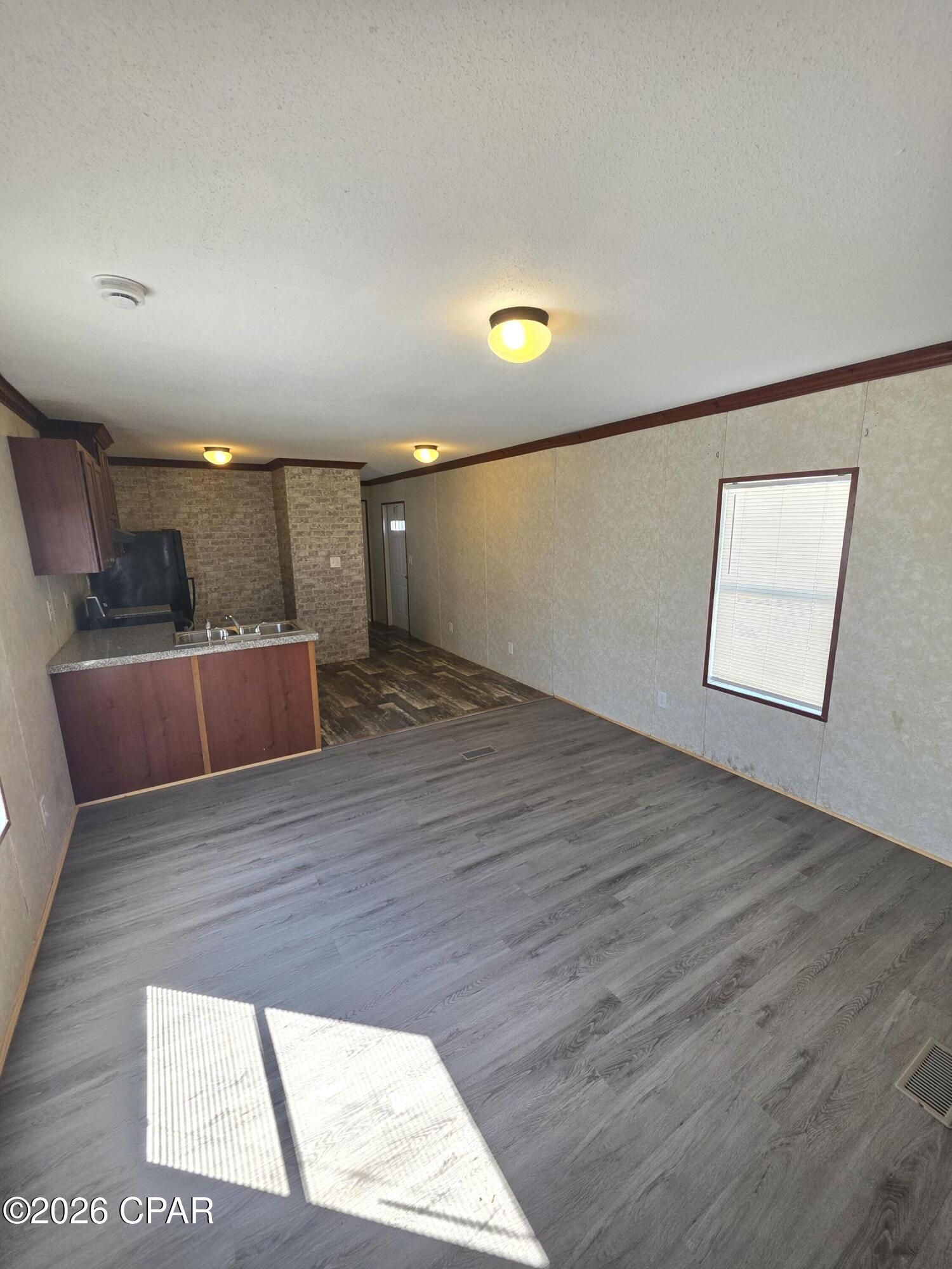 Image 3 For 5921 Nadine Road Unit M