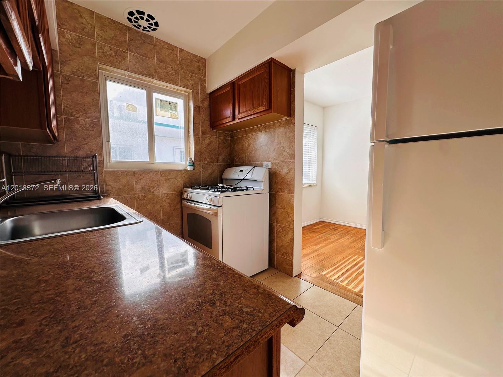 Property photo # 6