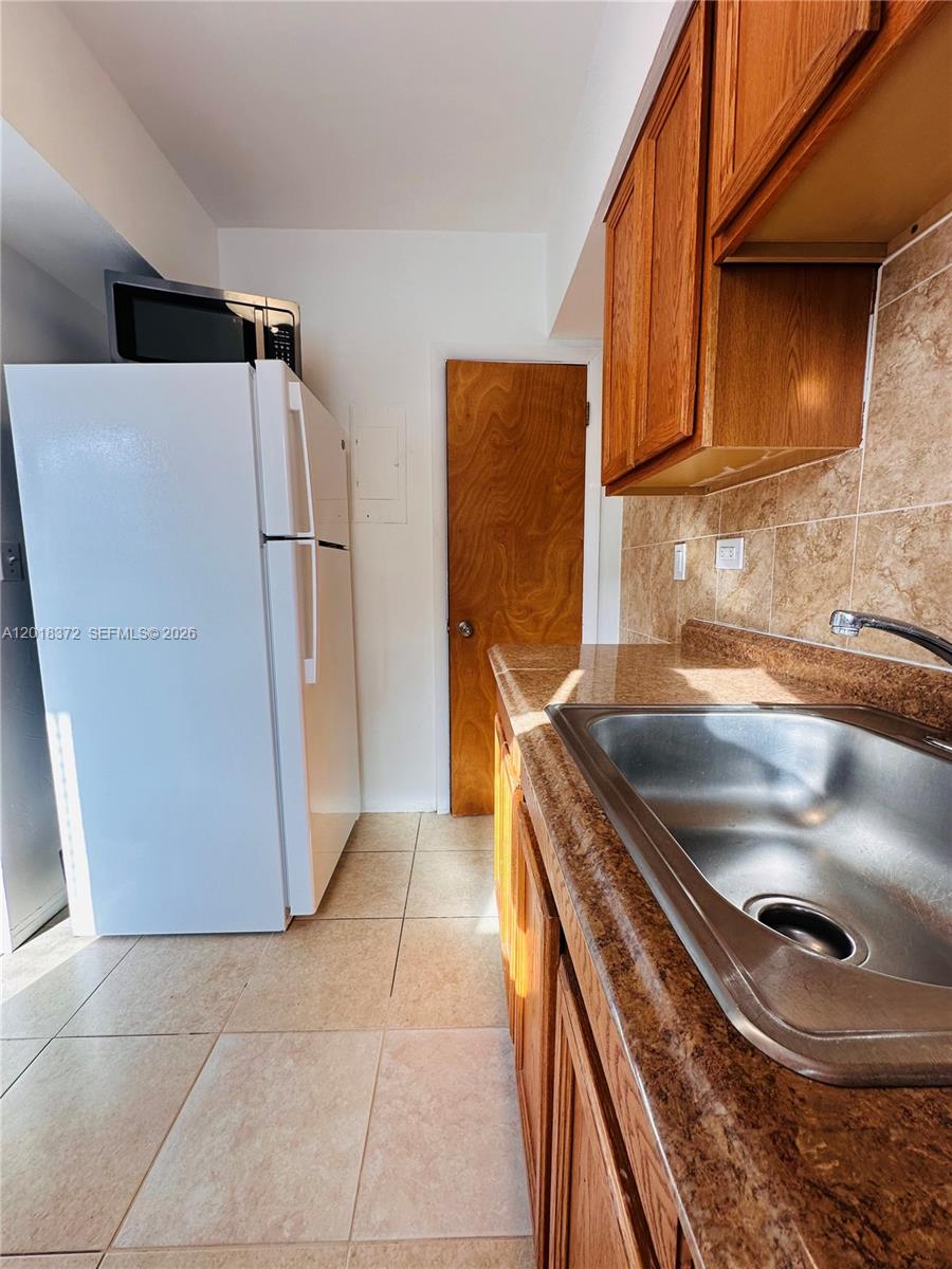 Property photo # 9