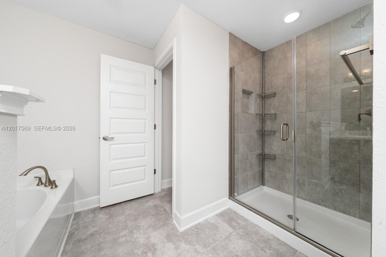 Property photo # 6