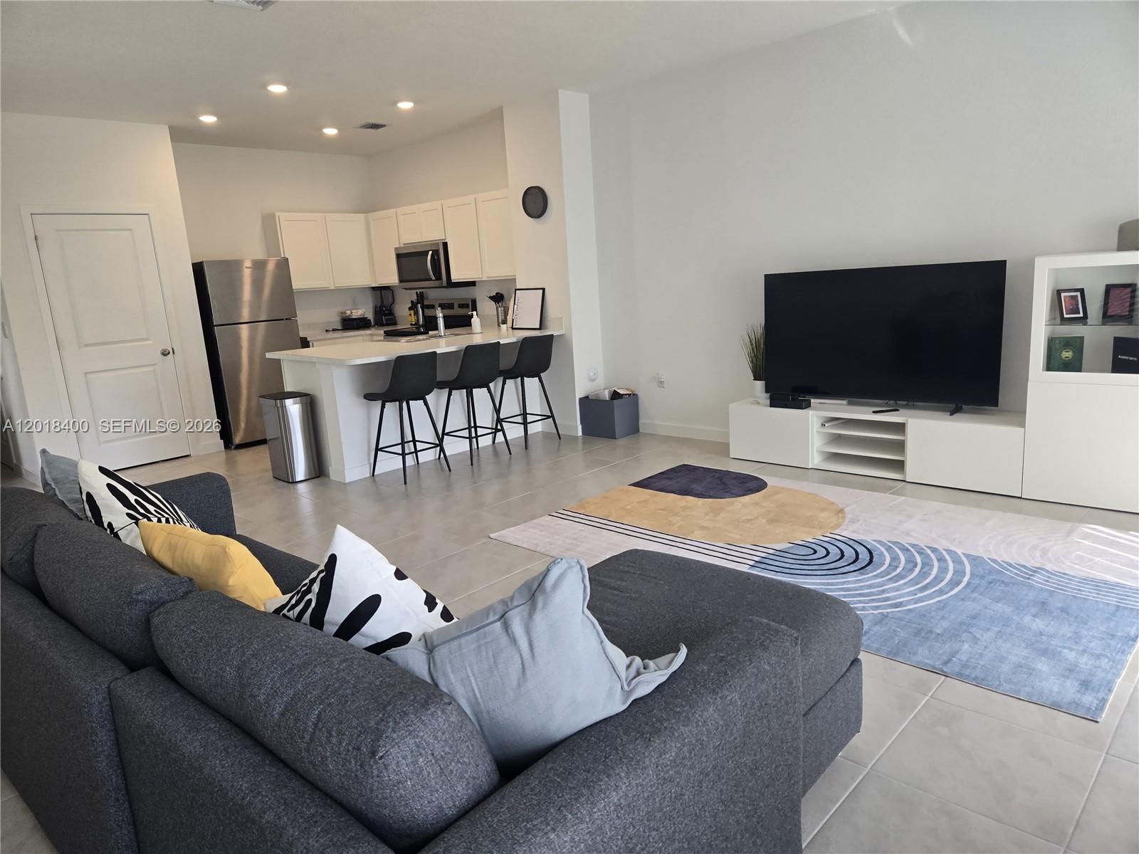 Property photo # 6