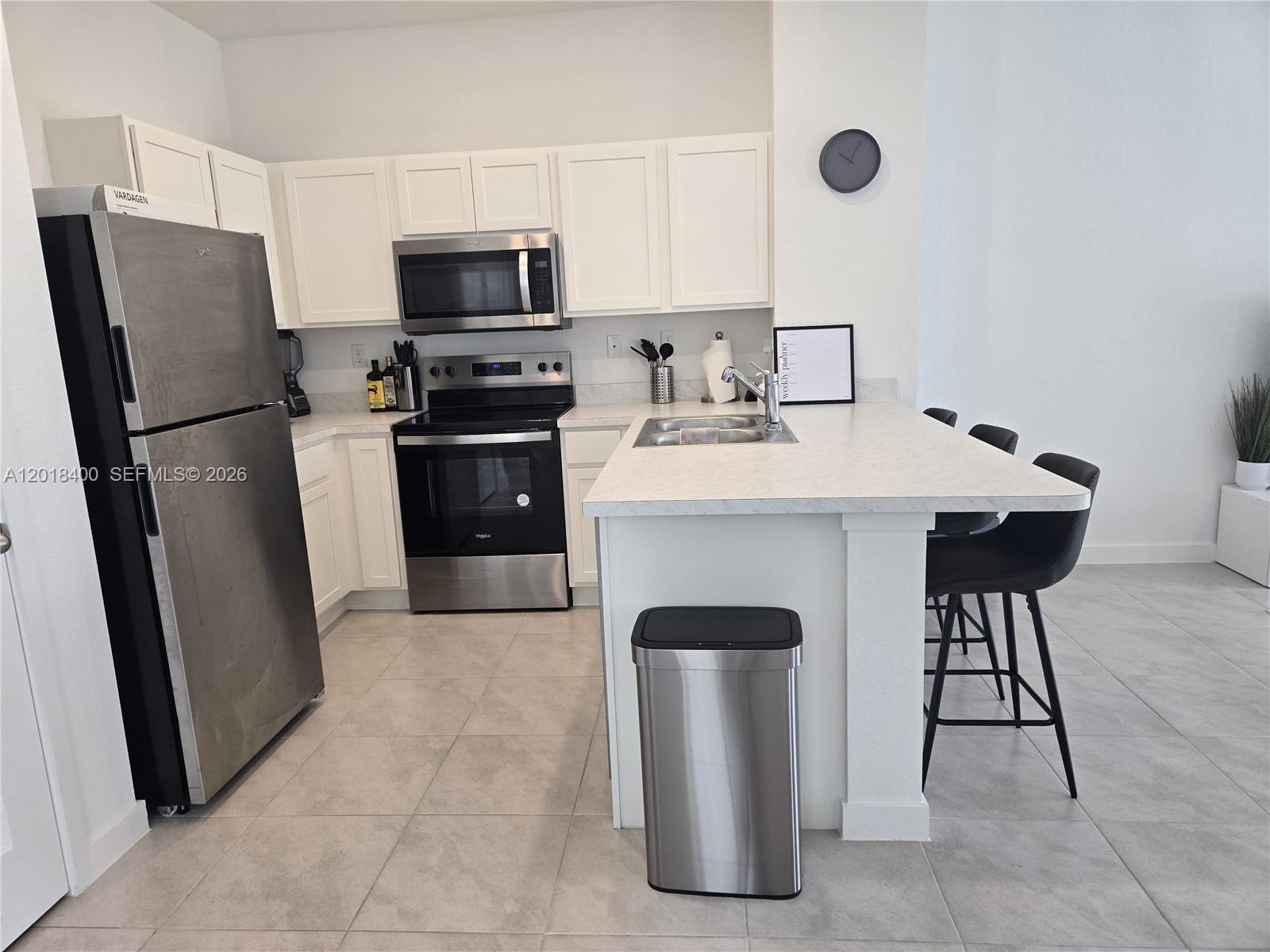Property photo # 4