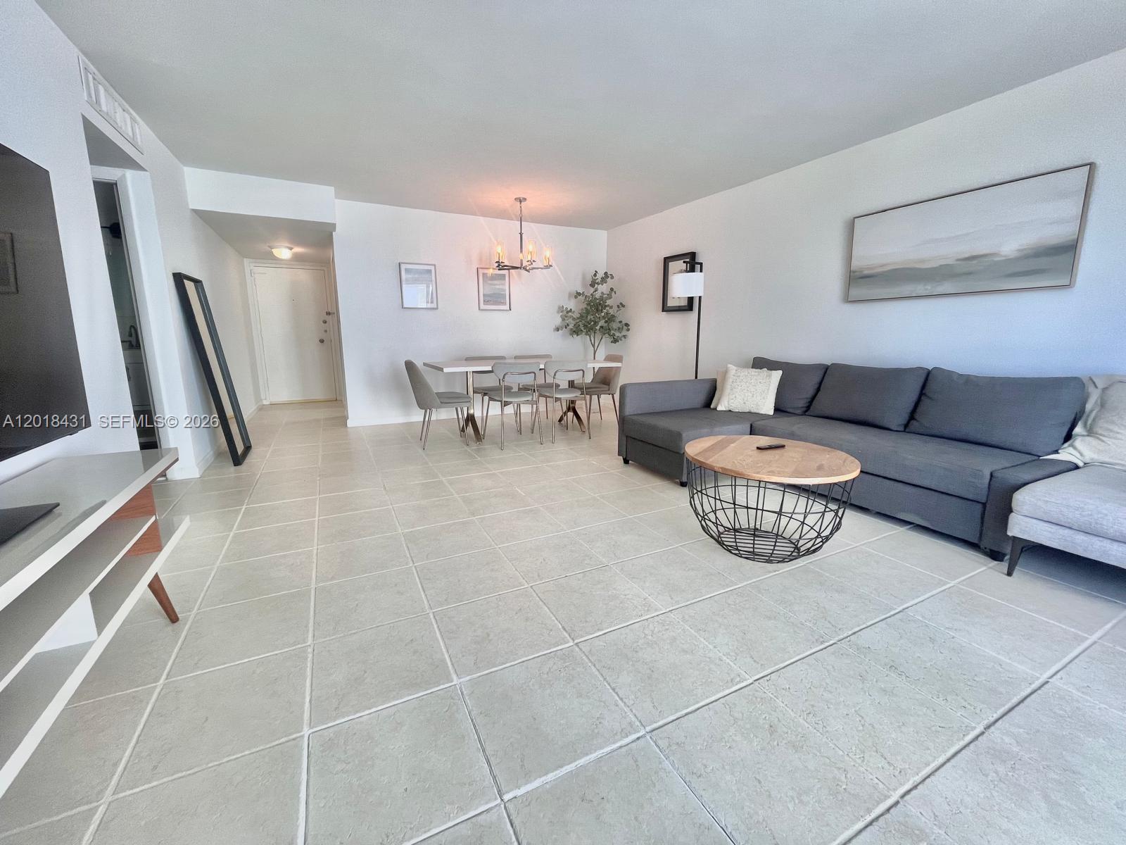 5838 Condominium