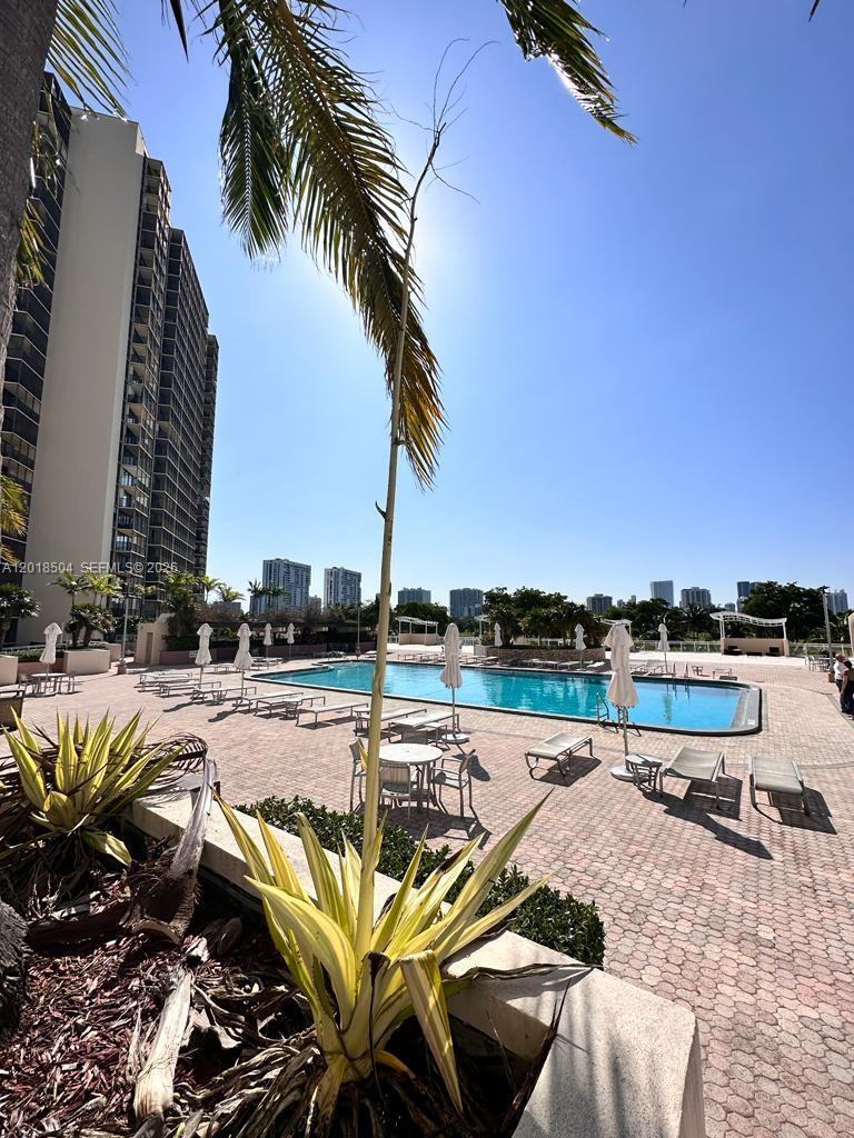 Property photo # 2