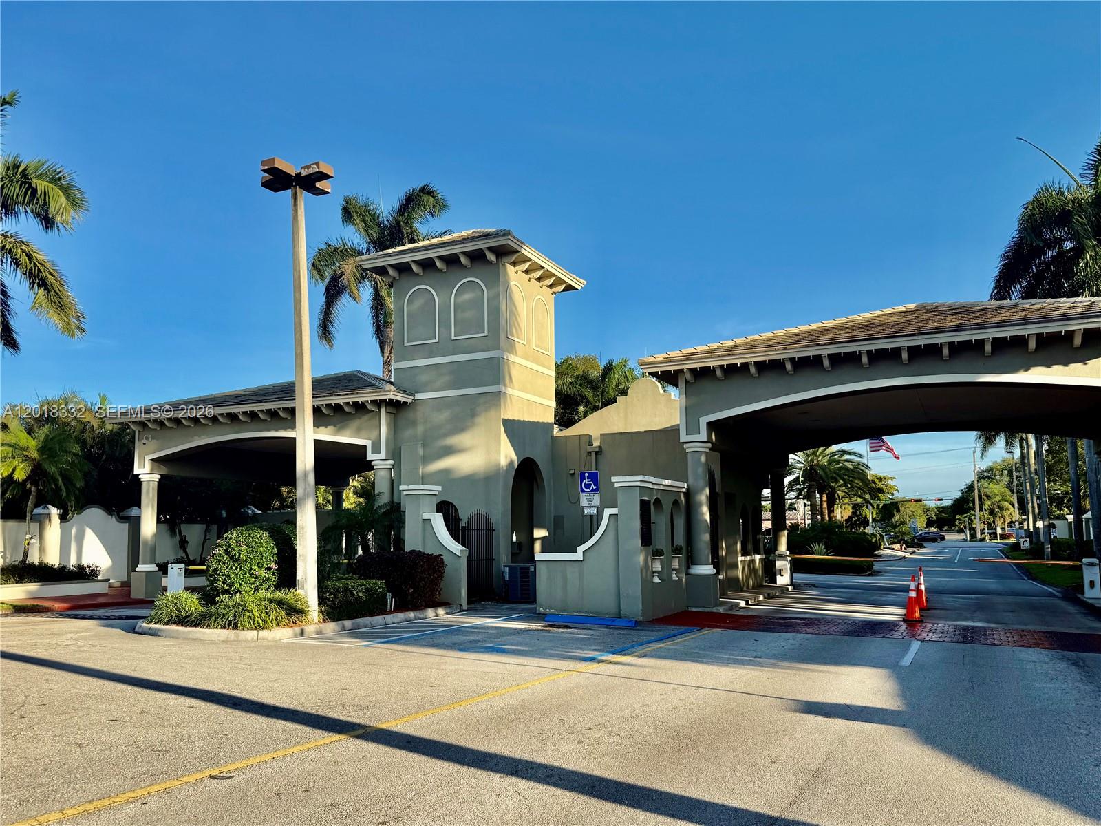 Lucaya Village 1-B Condo