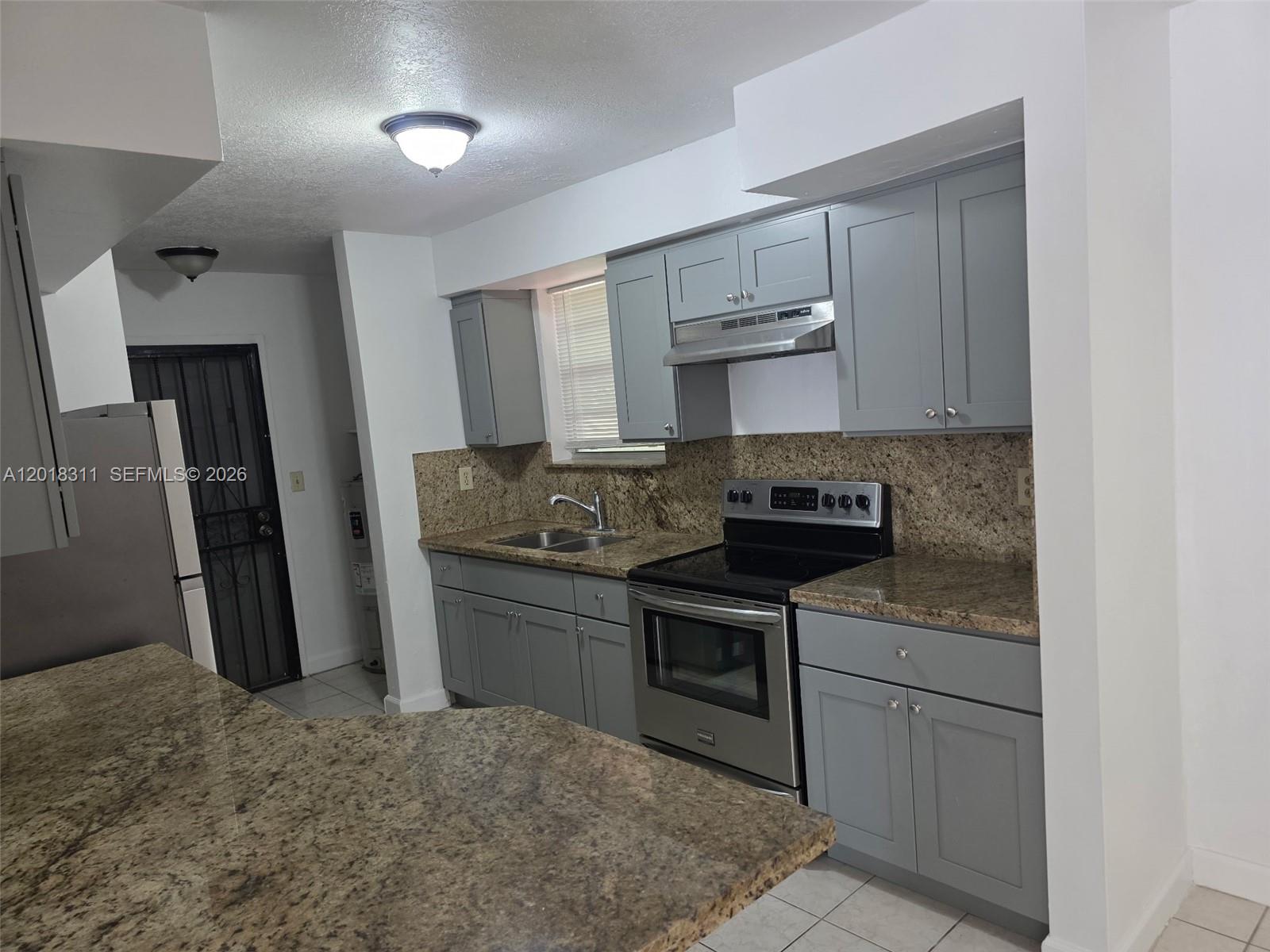 Property photo # 0