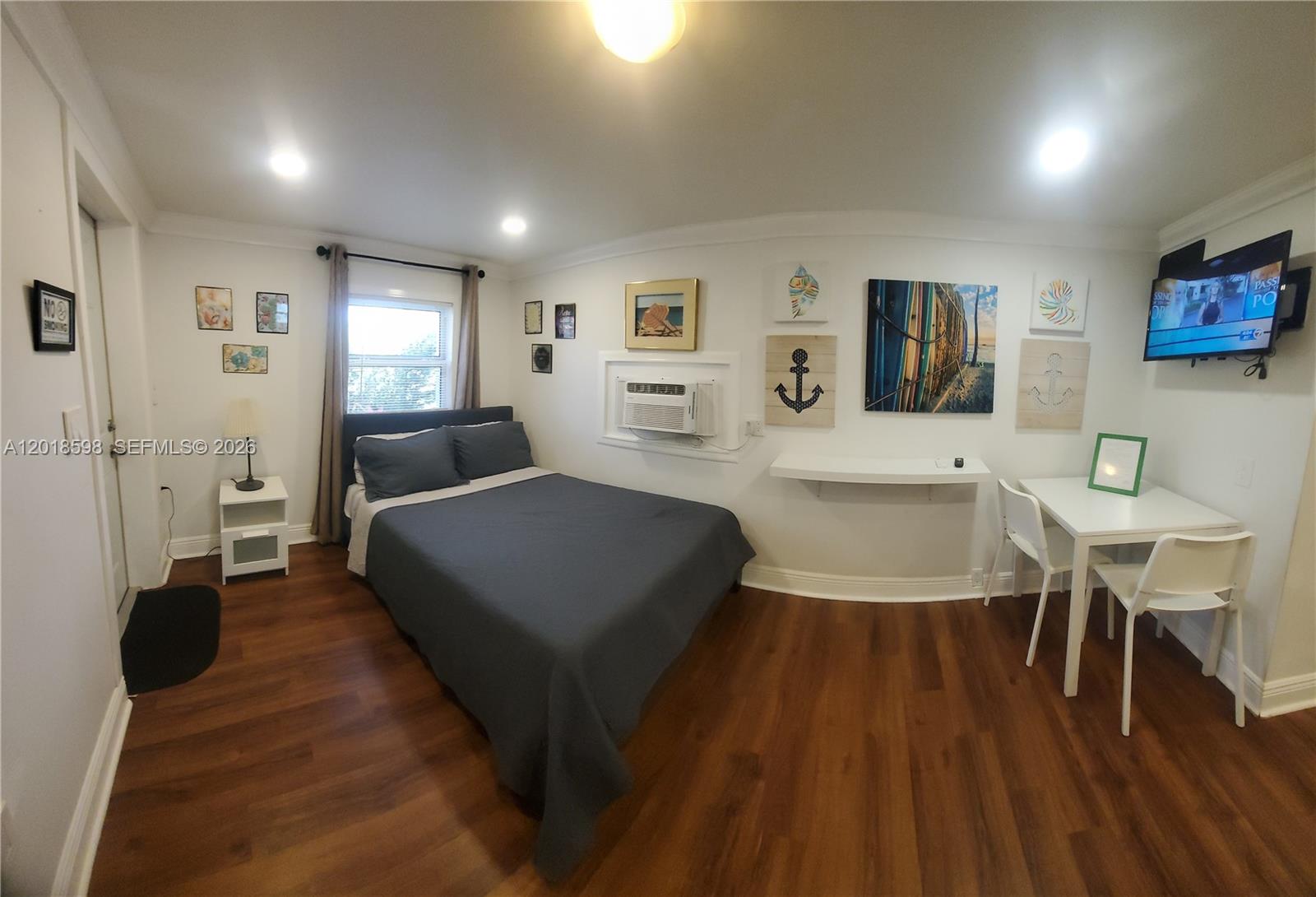 Property photo # 0