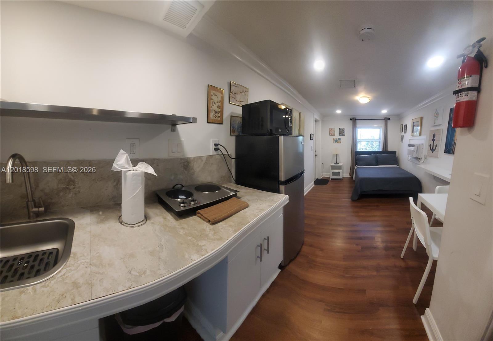 Property photo # 4