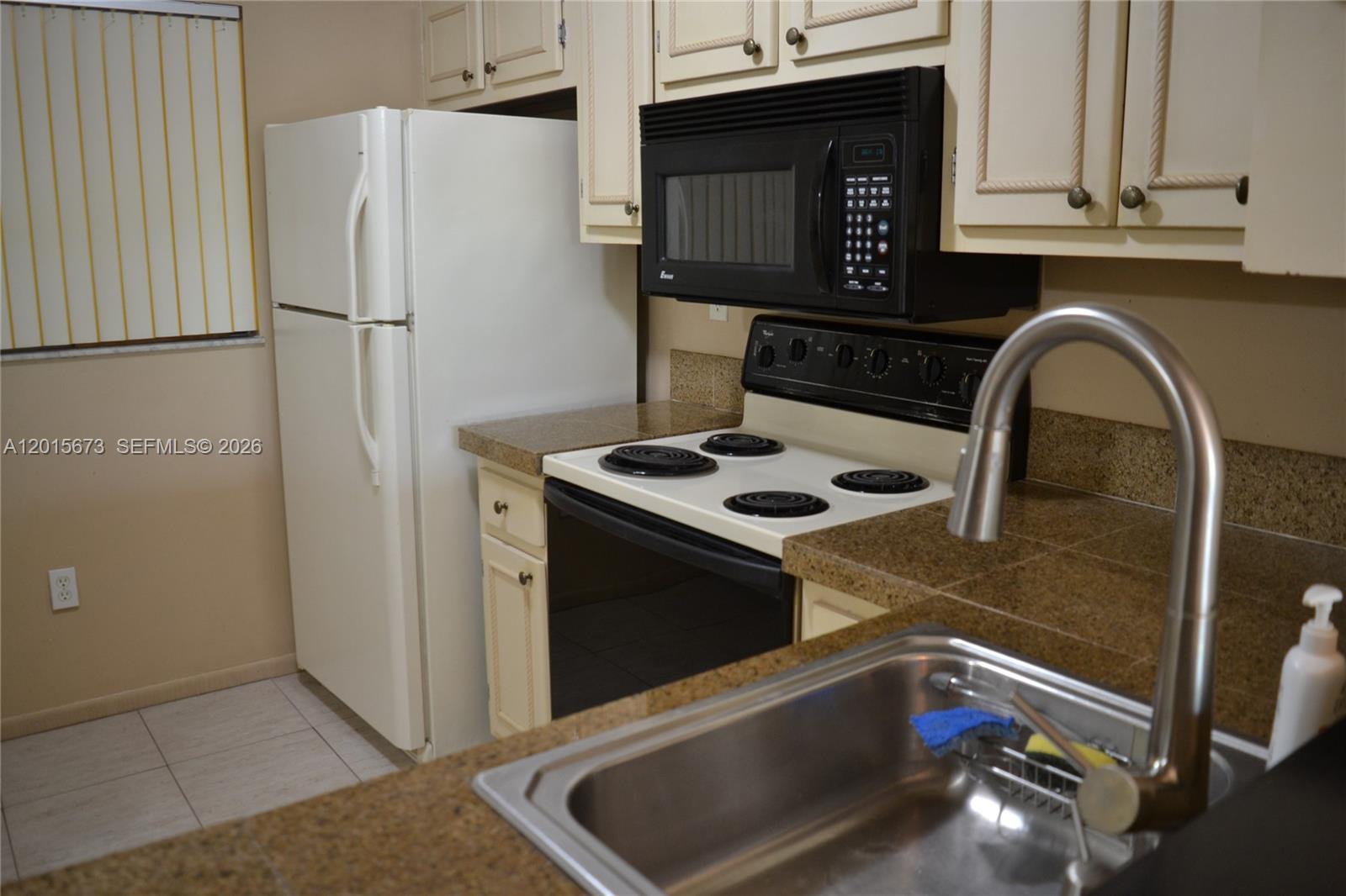 Property photo # 9