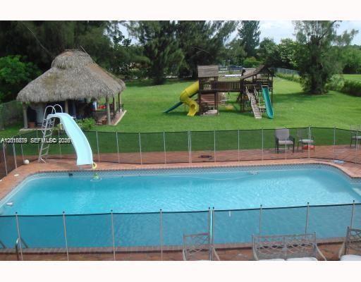 Property photo # 8