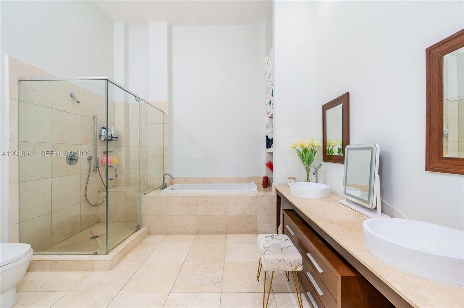 Property photo # 6