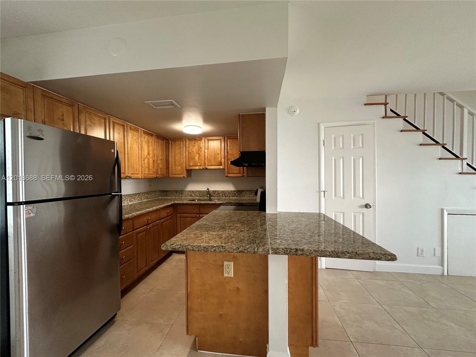 Property photo # 9