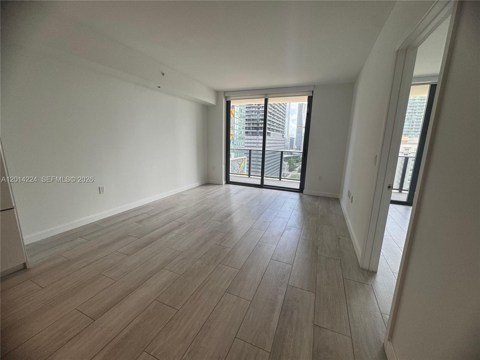 Condo for Sale in Miami, FL