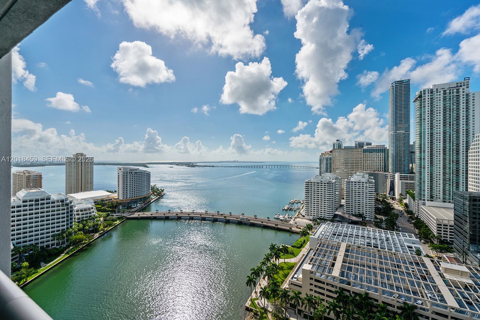 Icon Brickell No Two