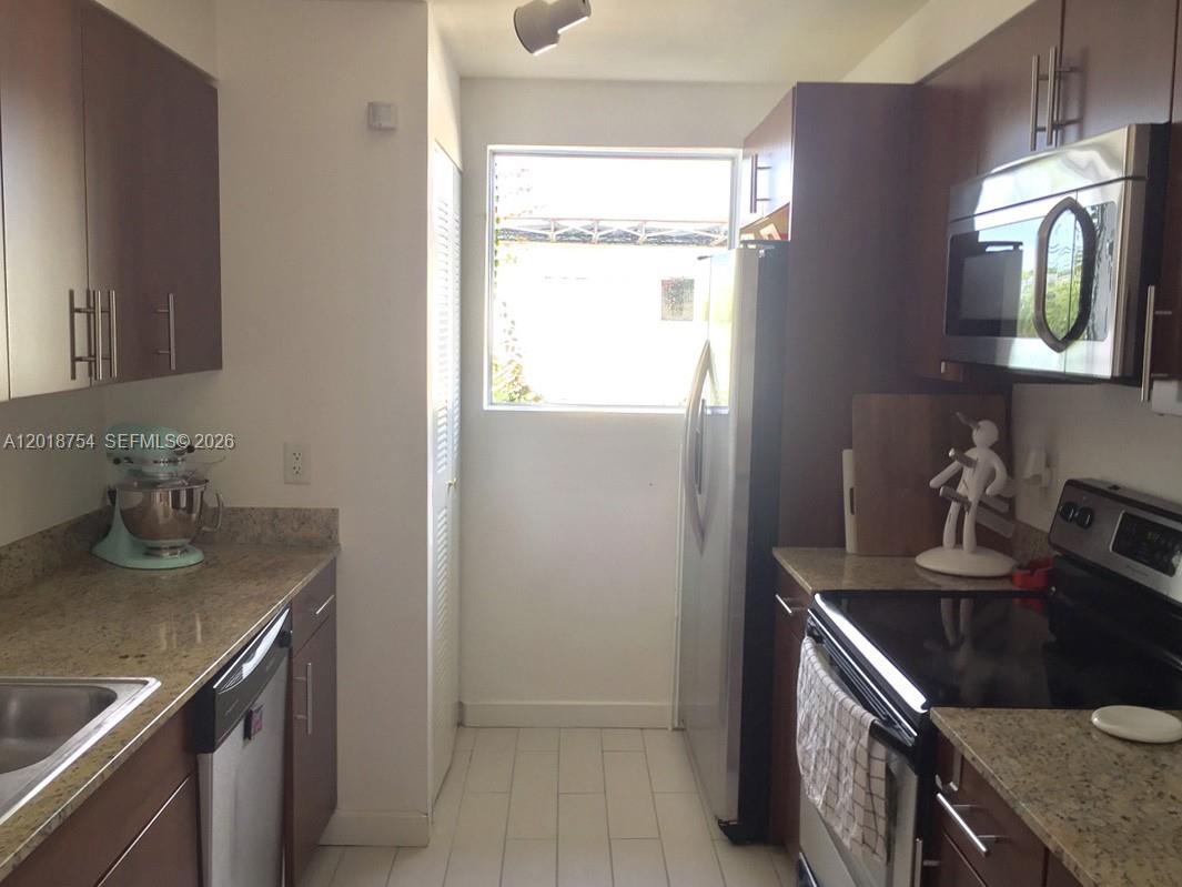 Property photo # 2