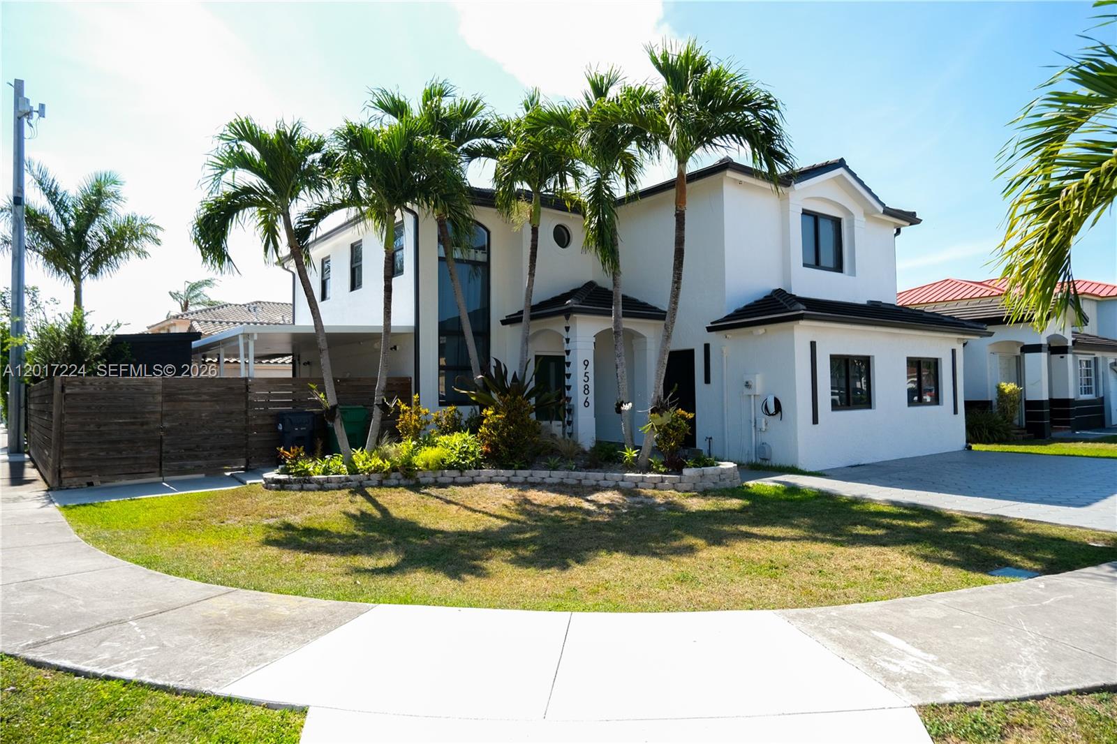 9586 155th Ave, Miami, Florida 33196