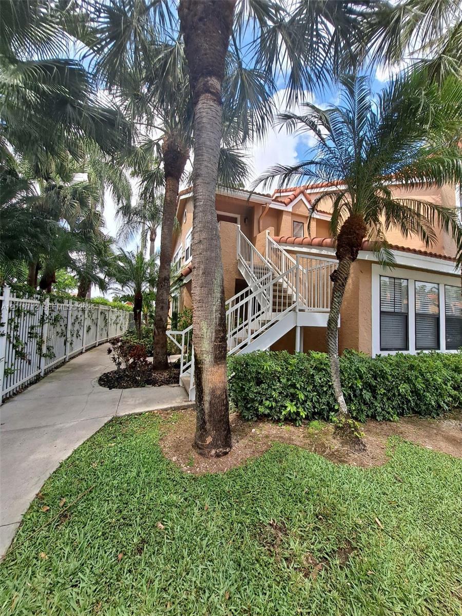 Biscayne Beach Club Condo