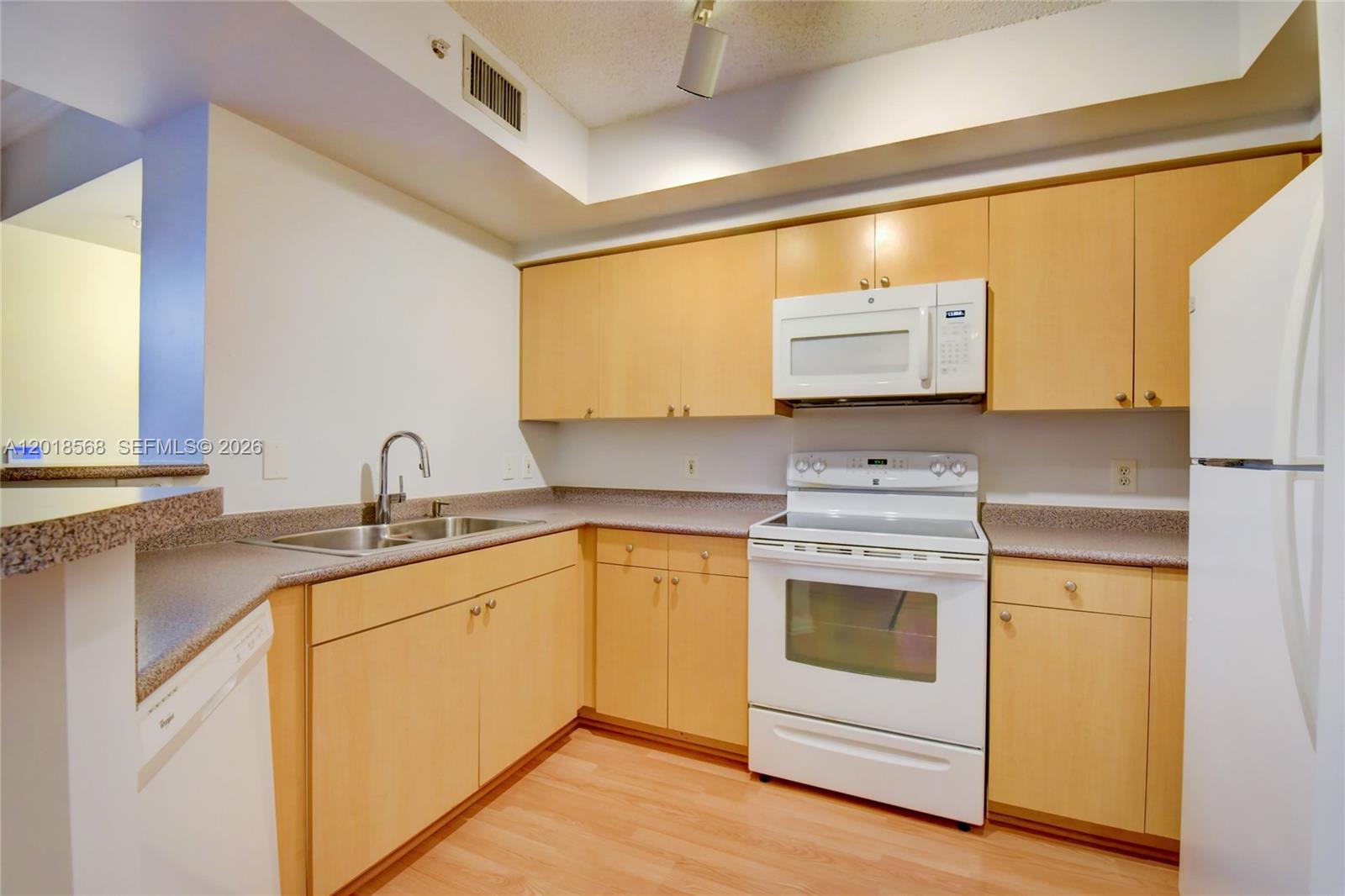 Property photo # 7