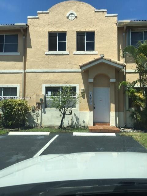 Paseos At Miami Lakes