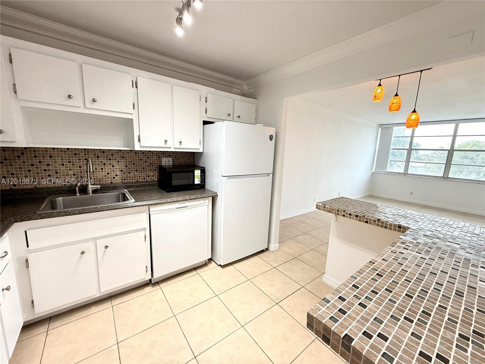 Property photo # 7