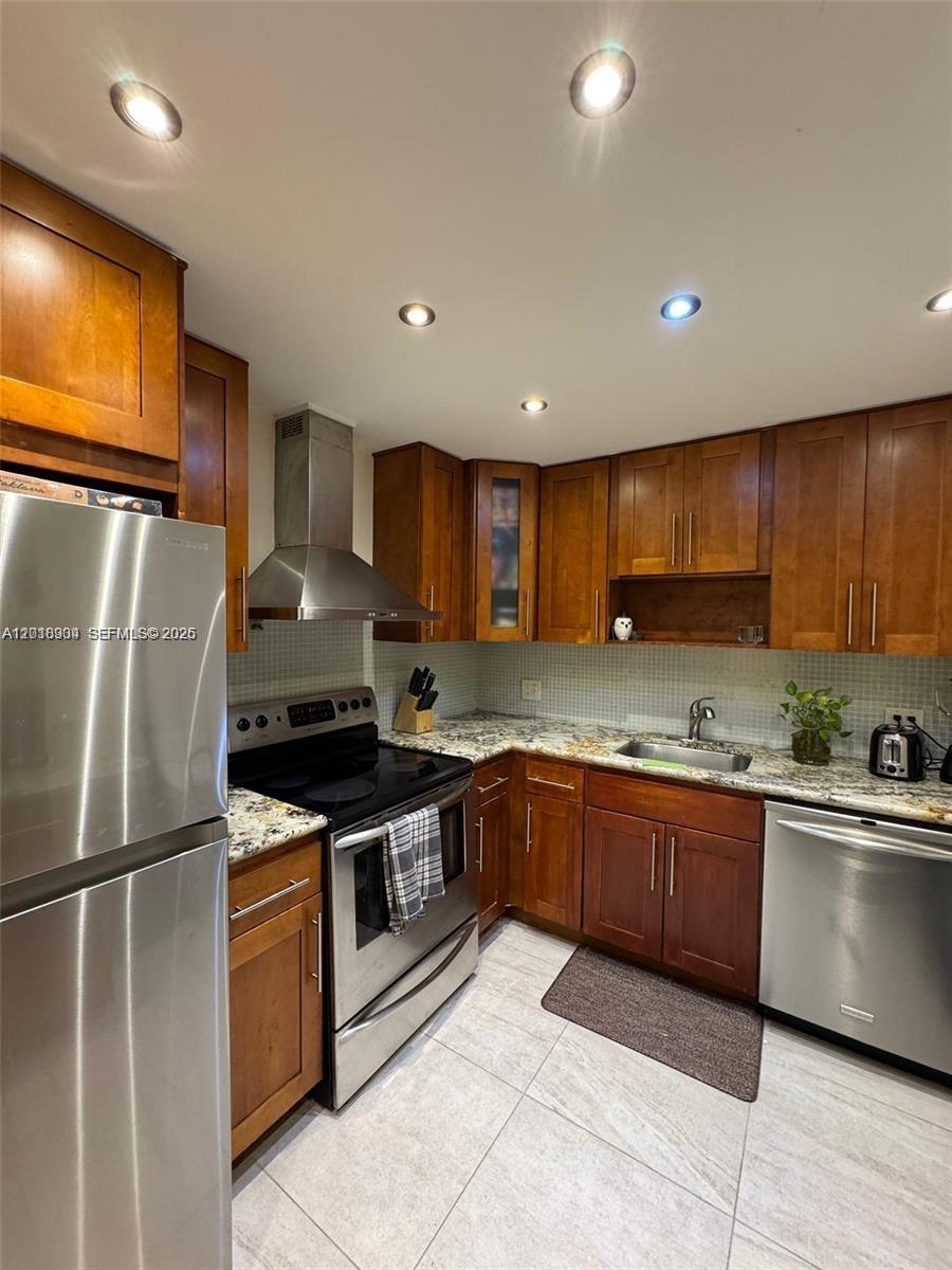 Property photo # 9