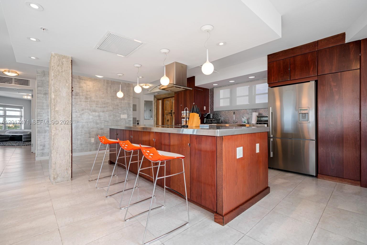 Octagon Towers I Condo