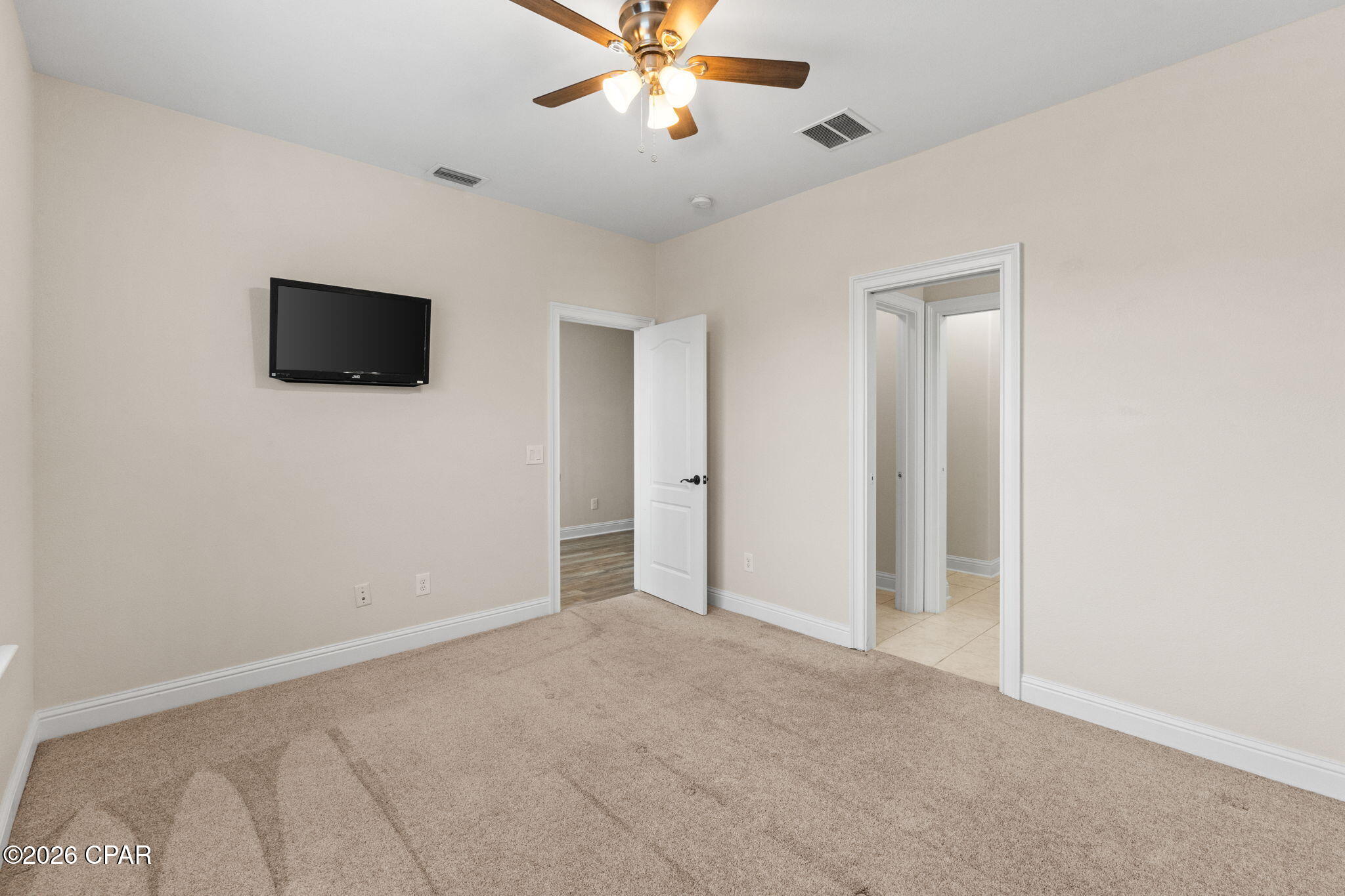 Image 38 For 319 Coconut Grove Court