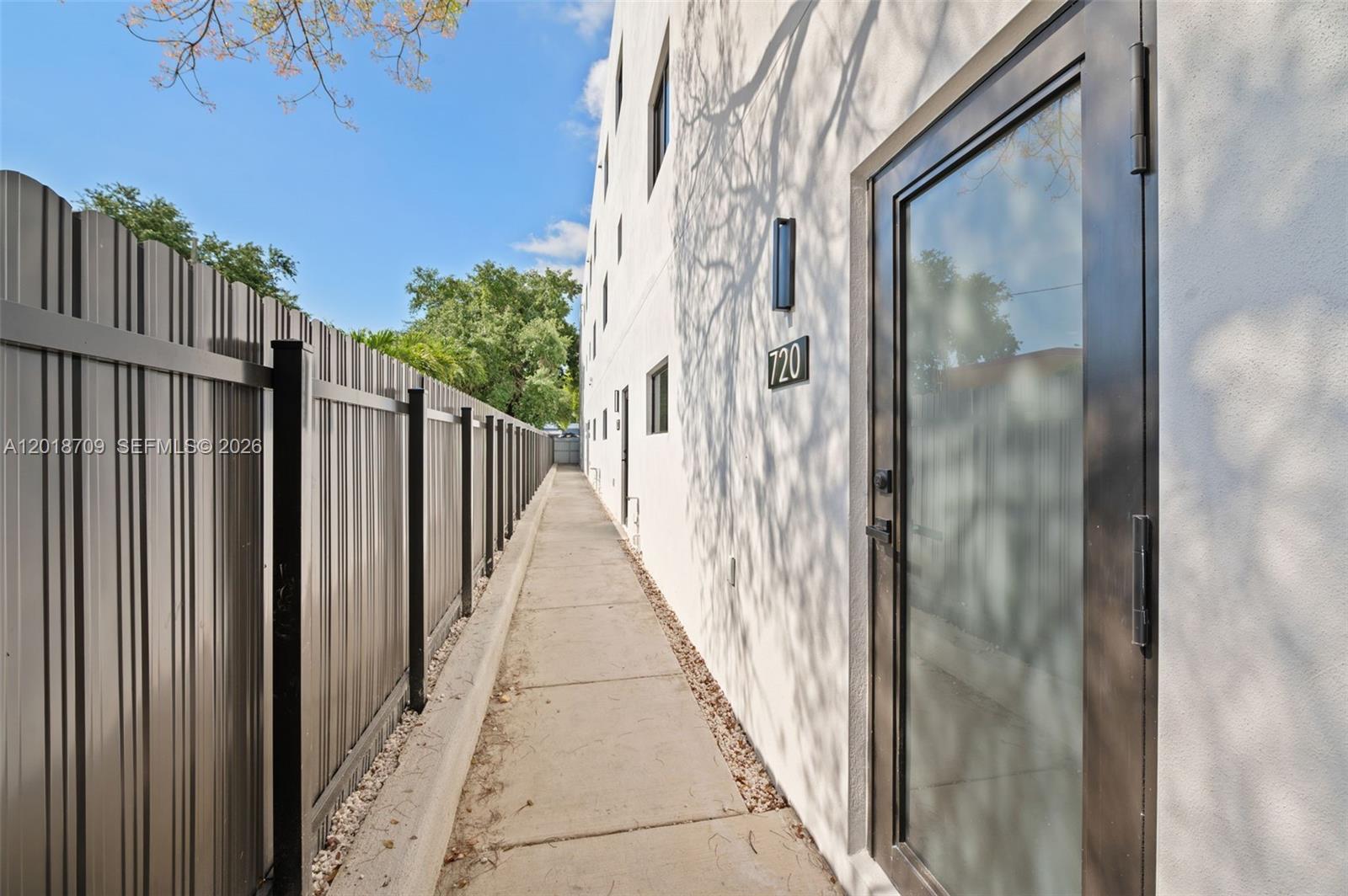 Property photo # 4