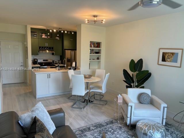 Property photo # 4
